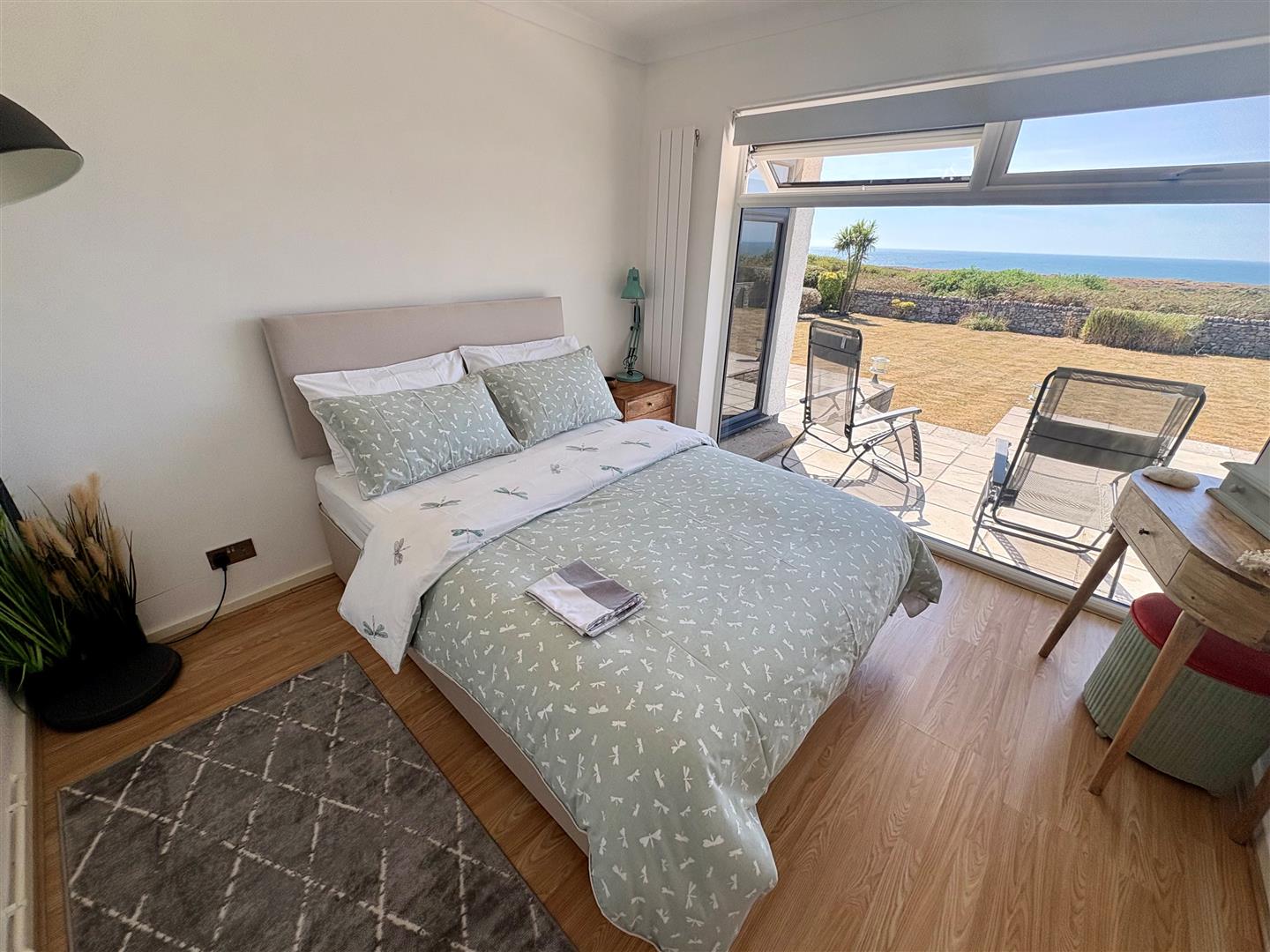 6 Rest Bay Close, Porthcawl, CF36 3UN